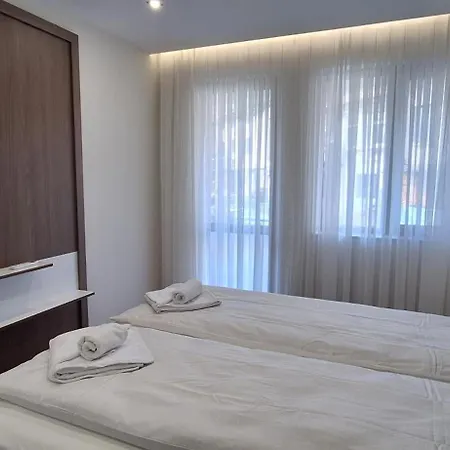 Mint 2 Apartment *
