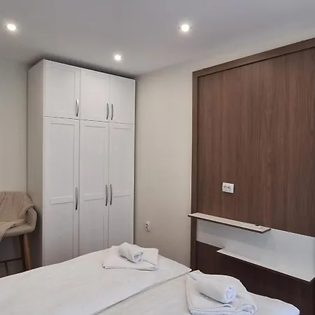 Apartment Mint 2 *